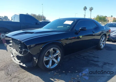 2016 Dodge Challenger R/T z USA, uszkodzony, nr VIN 2C3CDZBT2GH102570